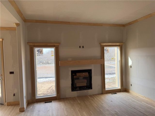 623 E 13th Street, Kearney, MO 64060