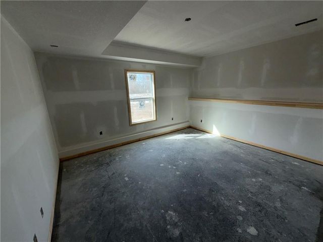 623 E 13th Street, Kearney, MO 64060