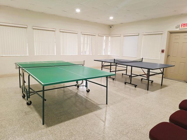 2900 NW 47TH Terrace 303B, Lauderdale Lakes, FL 33313