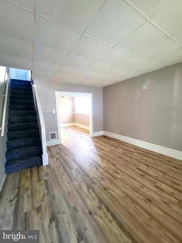 602 POWELL ST, Gloucester City, NJ 08030