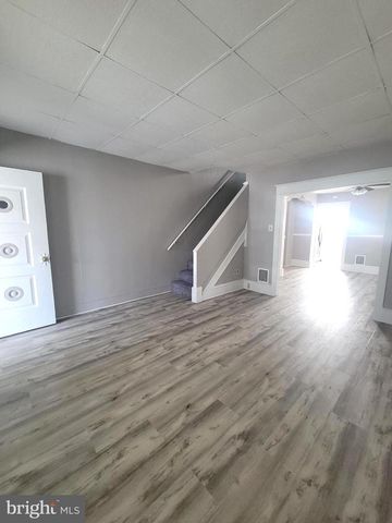 602 POWELL ST, Gloucester City, NJ 08030