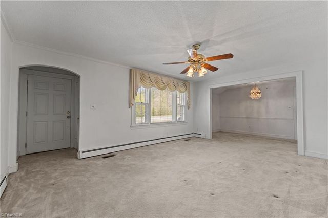 6857 US Highway 158, Stokesdale, NC 27357