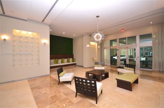 9055 SW 73rd Ct 1106, Miami, FL 33156