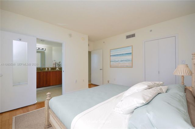 9055 SW 73rd Ct 1106, Miami, FL 33156