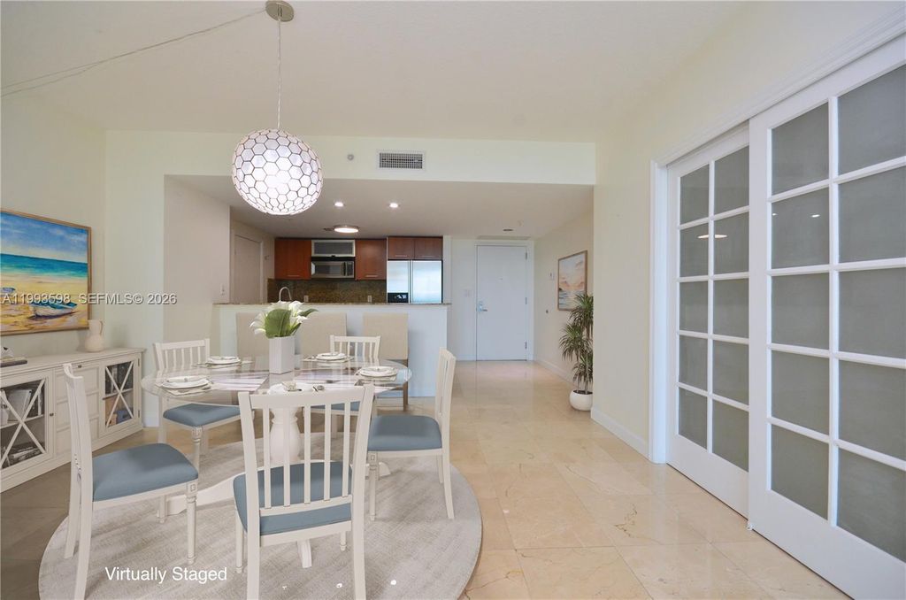 9055 SW 73rd Ct 1106, Miami, FL 33156