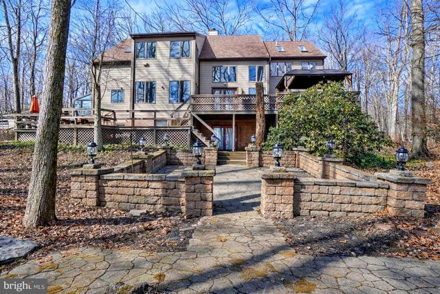 1265 ASH LN, Lebanon, PA 17042