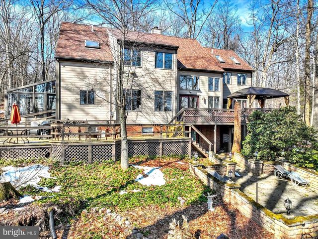 1265 ASH LN, Lebanon, PA 17042