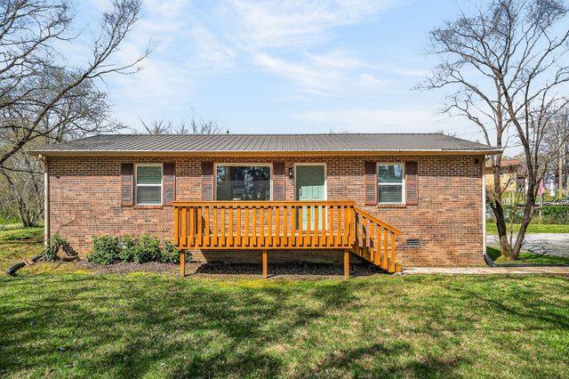 1423 Shadow Ln, Cookeville, TN 38501