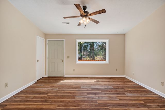1423 Shadow Ln, Cookeville, TN 38501