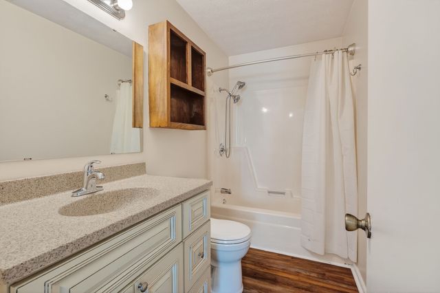 1423 Shadow Ln, Cookeville, TN 38501