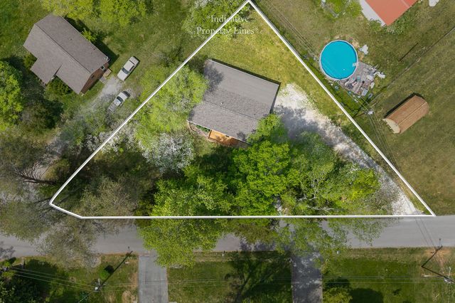 1423 Shadow Ln, Cookeville, TN 38501