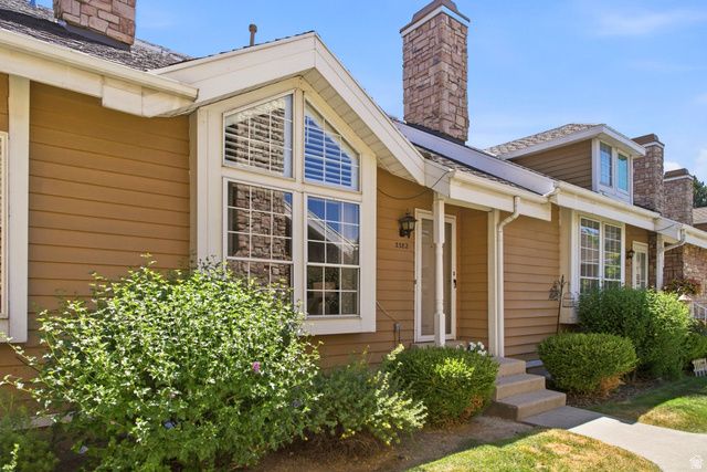3382 S SHADY TREE CT, Salt Lake City, UT 84106