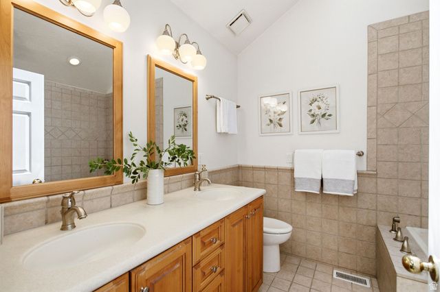 3382 S SHADY TREE CT, Salt Lake City, UT 84106