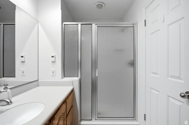 3382 S SHADY TREE CT, Salt Lake City, UT 84106