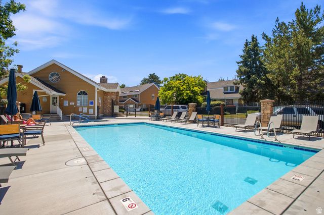3382 S SHADY TREE CT, Salt Lake City, UT 84106