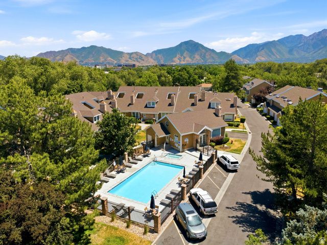 3382 S SHADY TREE CT, Salt Lake City, UT 84106