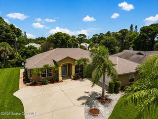 173 Easy Street, Sebastian, FL 32958