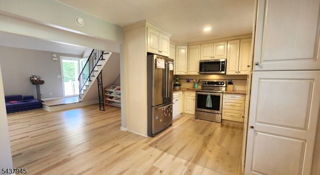 18 Roslyn Rd, Frankford Twp., NJ 07826
