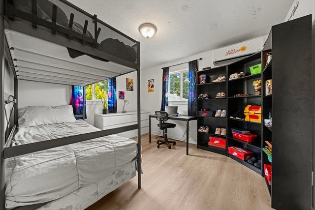 356 Hovenden Ave, Brockton, MA 02302