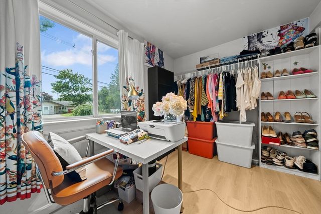 356 Hovenden Ave, Brockton, MA 02302