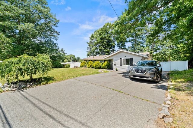356 Hovenden Ave, Brockton, MA 02302