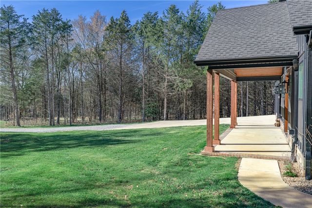 18108 & 18110 Edgewood Road, Goshen, AR 72703