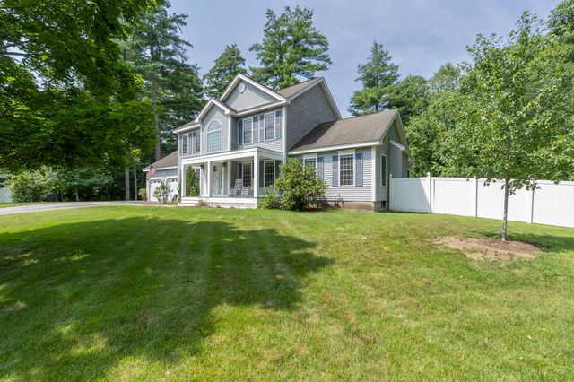 14 Naumkeag Court, Litchfield, NH 03052