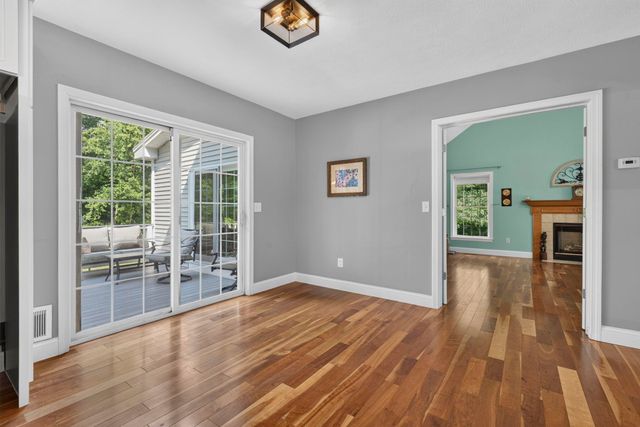 14 Naumkeag Court, Litchfield, NH 03052