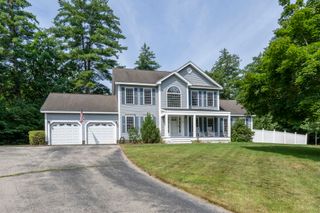 14 Naumkeag Court, Litchfield, NH 03052
