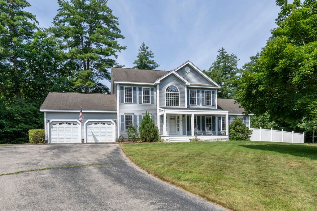 14 Naumkeag Court, Litchfield, NH 03052