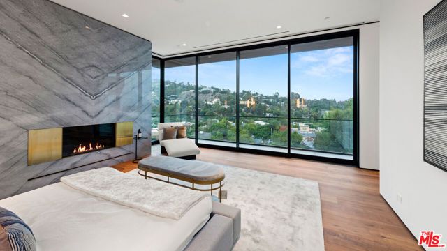 1130 Angelo Drive, Beverly Hills, CA 90210