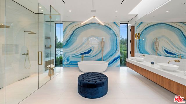 1130 Angelo Drive, Beverly Hills, CA 90210