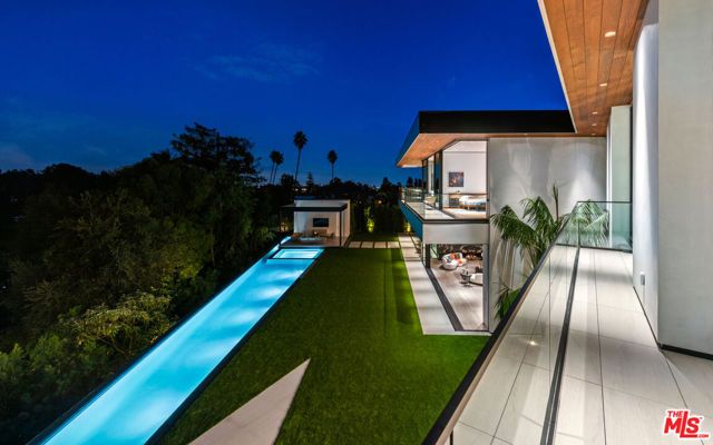 1130 Angelo Drive, Beverly Hills, CA 90210