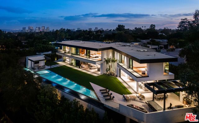 1130 Angelo Drive, Beverly Hills, CA 90210