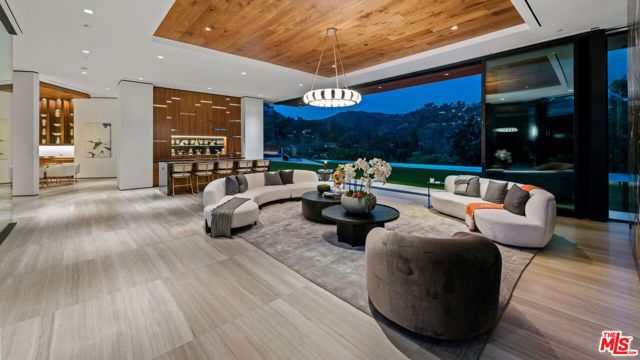 1130 Angelo Drive, Beverly Hills, CA 90210