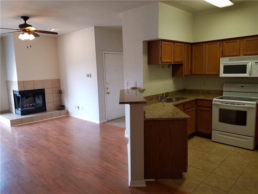 2450 WICKERSHAM LN 1317, Austin, TX 78741