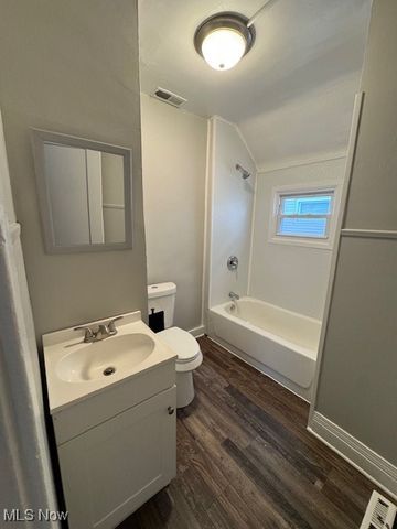 2302 Hood Avenue, Cleveland, OH 44109