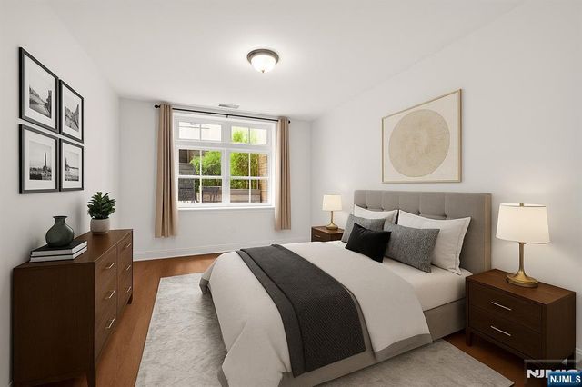 104 York Street 2A, Jersey City, NJ 07302