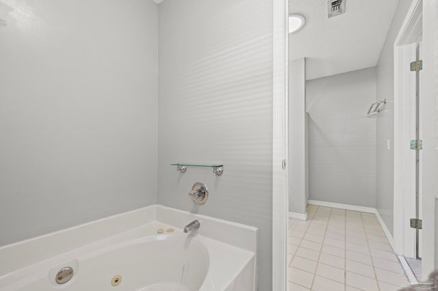 5397 Flintwood Cir, Pensacola, FL 32504