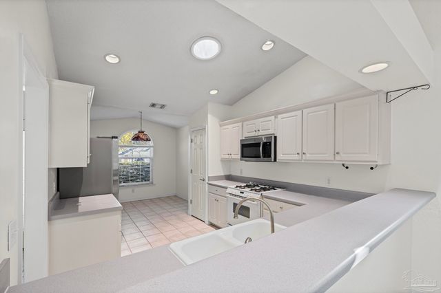 5397 Flintwood Cir, Pensacola, FL 32504