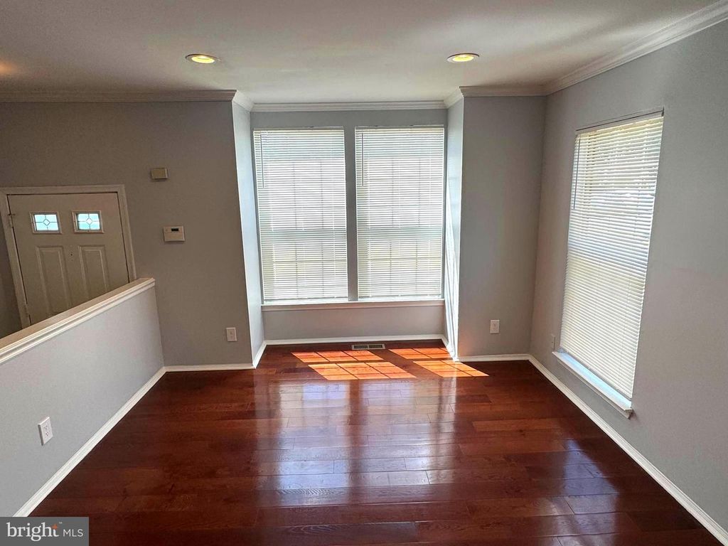 410 PINNACLE DR, Stafford, VA 22554