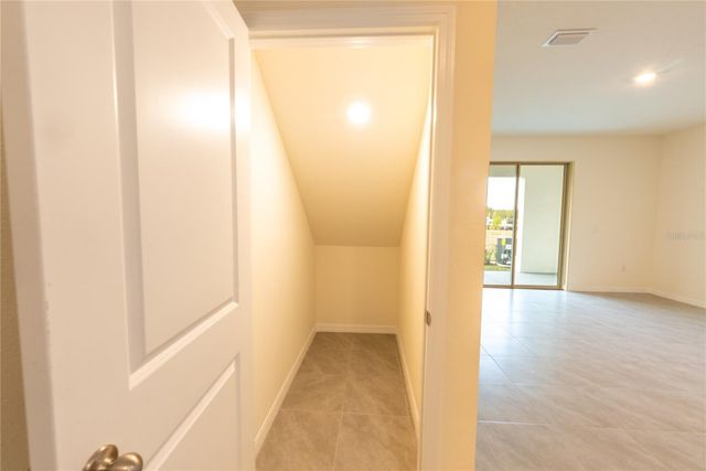 33027 TULIP PETAL LANE, Wesley Chapel, FL 33545