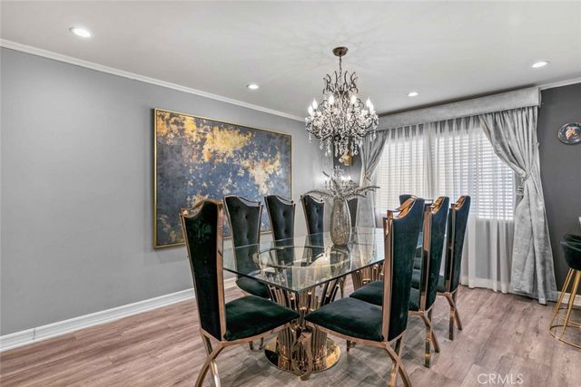 7764 Via Capri, Burbank, CA 91504