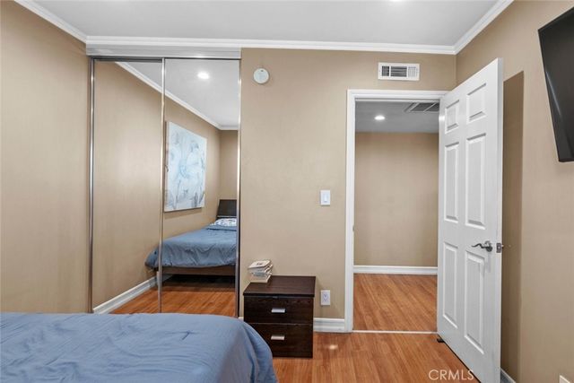 7764 Via Capri, Burbank, CA 91504