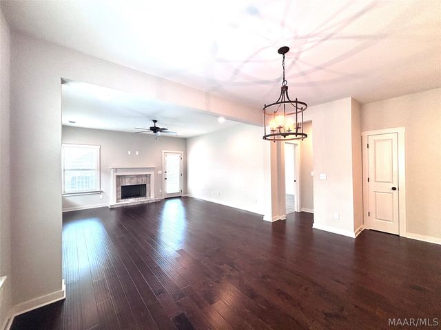 1424 Bristol Park Place, Montgomery, AL 36117
