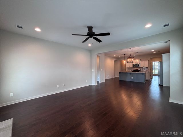 1424 Bristol Park Place, Montgomery, AL 36117