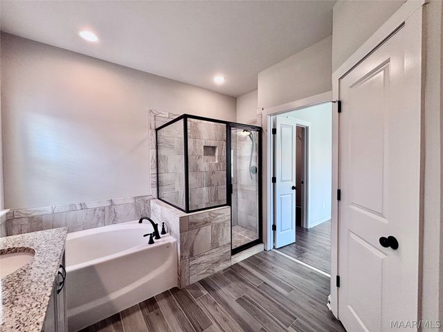 1424 Bristol Park Place, Montgomery, AL 36117