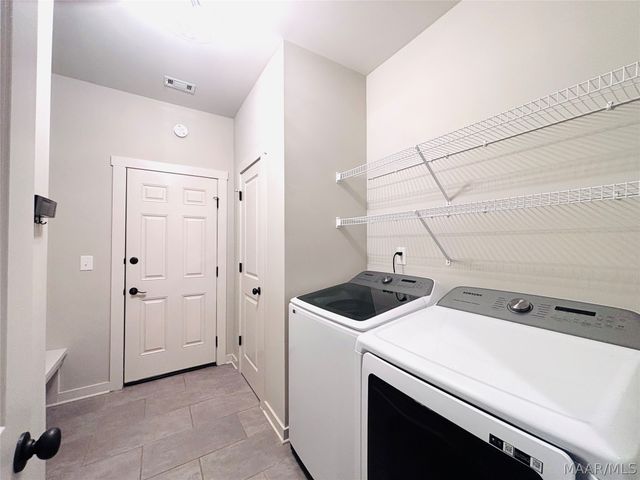 1424 Bristol Park Place, Montgomery, AL 36117