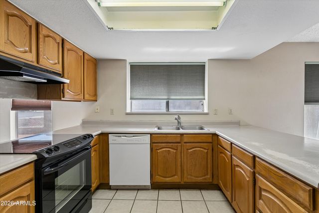 12912 N 79TH Avenue, Peoria, AZ 85381
