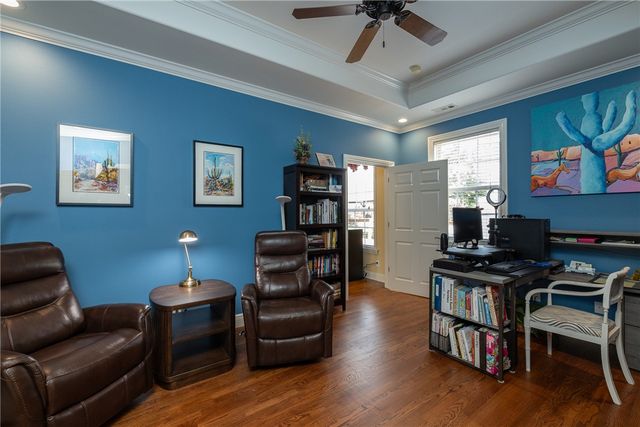 334 Scarlett Boulevard, Elm Springs, AR 72762